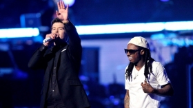 Robin Thicke and Lil Wayne share the screen in newly premiered clip 'Pretty Lil' Heart'